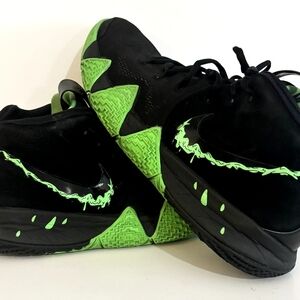 Nike Kyrie 4 Halloween